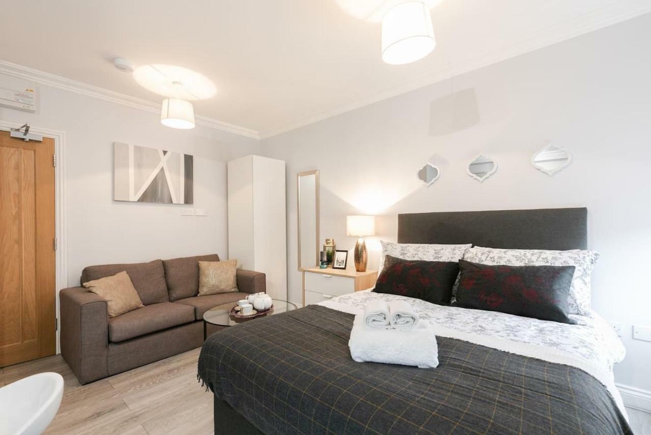 Berkshire Apartment 11Helena House LUX Studio Apartment Reading Esterno foto