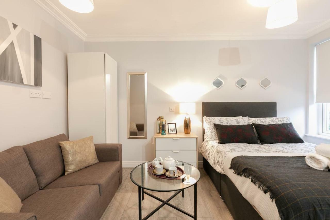 Berkshire Apartment 11Helena House LUX Studio Apartment Reading Esterno foto